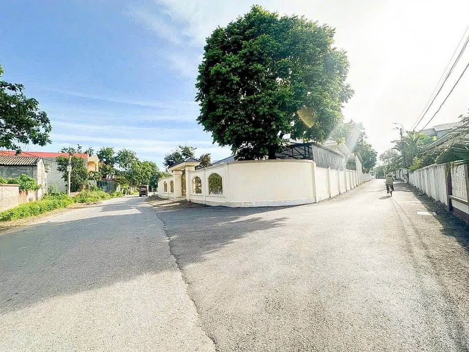 Siêu phẩm đất tại Tl306 Đạo Tú, Sóc Sơn, với hai đầu đường thông thoáng, tạo lợi thế kinh doanh vượt trội