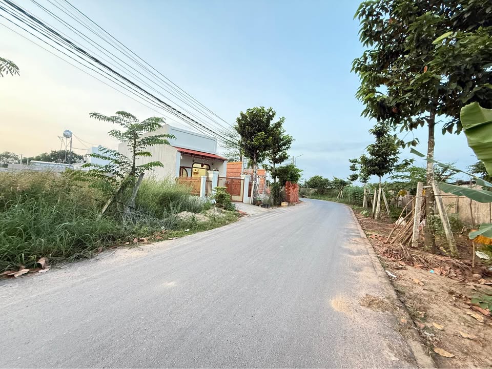 Siêu phẩm đất mặt tiền đường nhựa tại phường Phú An, thị xã Bến Cát, tỉnh Bình Dương đã chính thức lộ diện