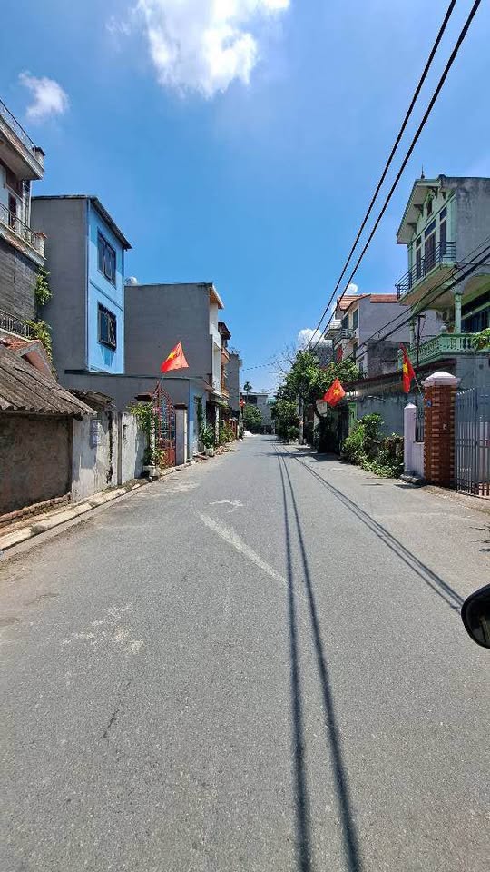 Đất Cổ Bi, Gia Lâm - Vuông vắn, nở hậu, ô tô tránh, tiềm năng x3 tài khoản