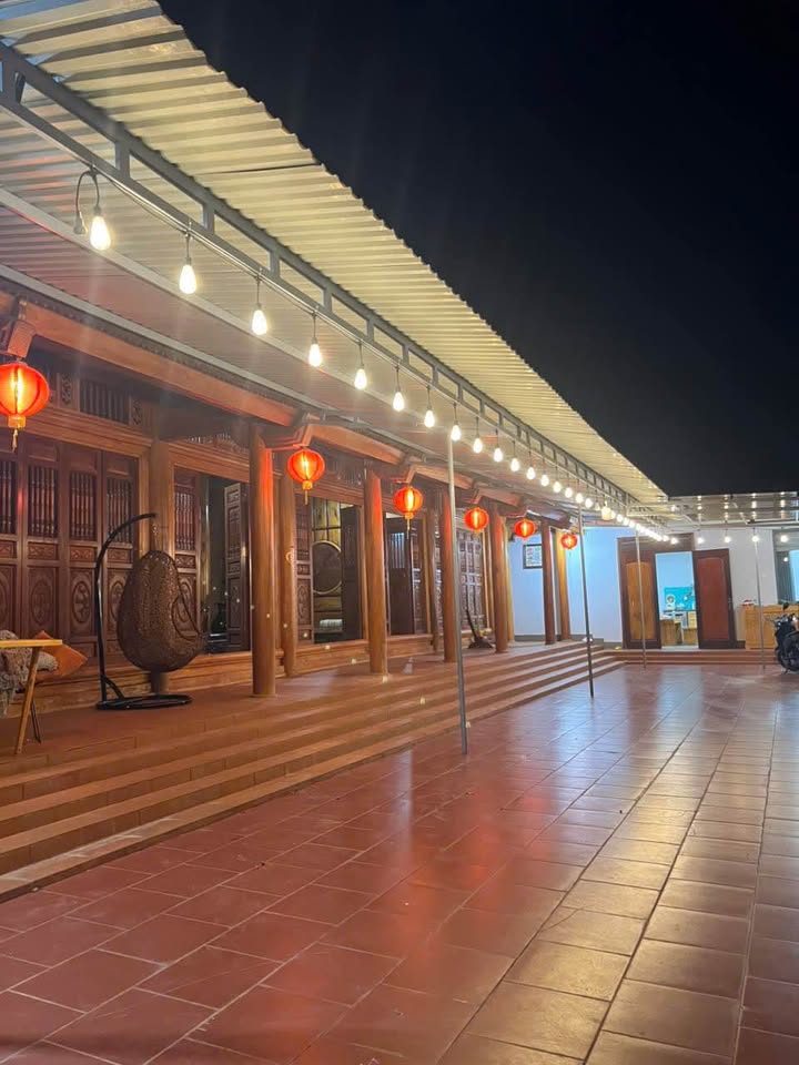 Nhà vườn gỗ phong cách Bắc Bộ, trung tâm Buôn Ma Thuột, diện tích hơn 800m2