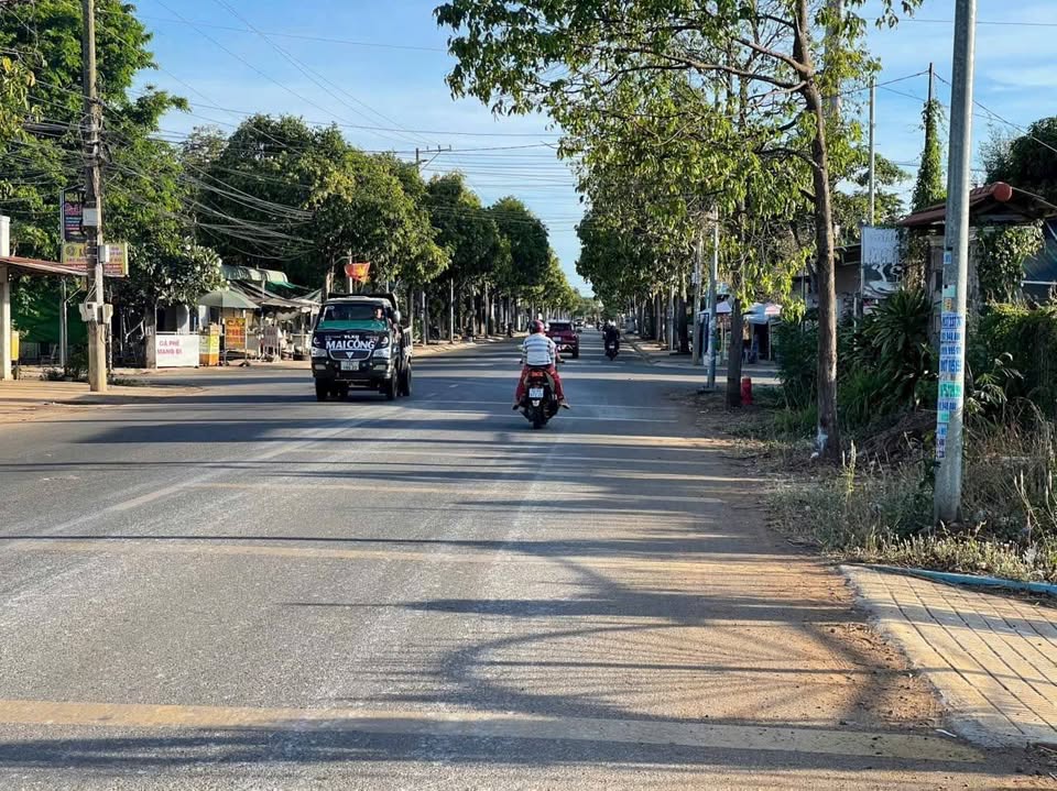 Cần bán gấp lô đất siêu xinh tại nhánh Hương lộ 2, Hòa Long, Bà Rịa