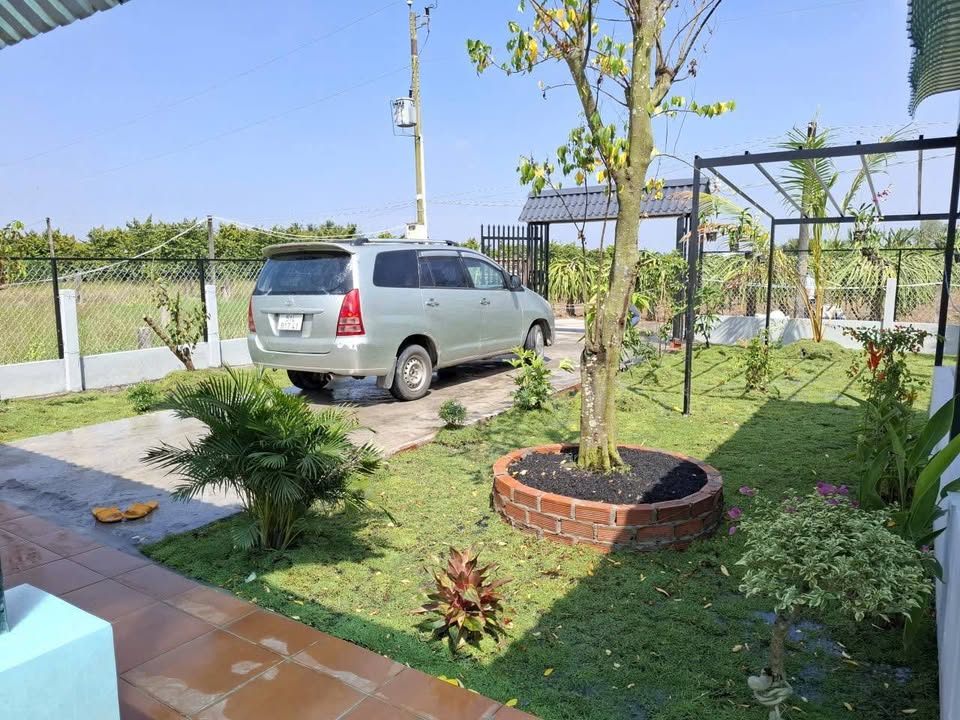 Bán nhà vườn 1000m2 đất lúa tại Phú Ngãi Trị, Châu Thành, Long An, giá 990 triệu