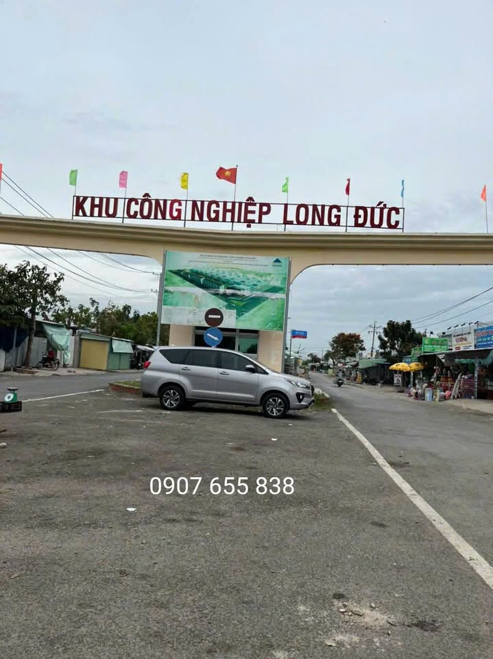 Đất vàng Long Đức kế chợ đêm, gần khu công nghiệp, giá hời