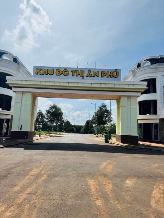 Liền kề khu đô thị Ân Phú, view hoa viên, giá 3,69 tỷ