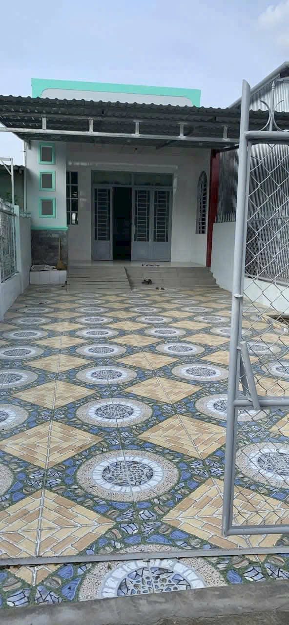 Bán nhà mặt tiền hẻm Phú Tân, Bến Tre, gần chợ, 2 phòng ngủ, 197m2, giá 1,45 tỷ