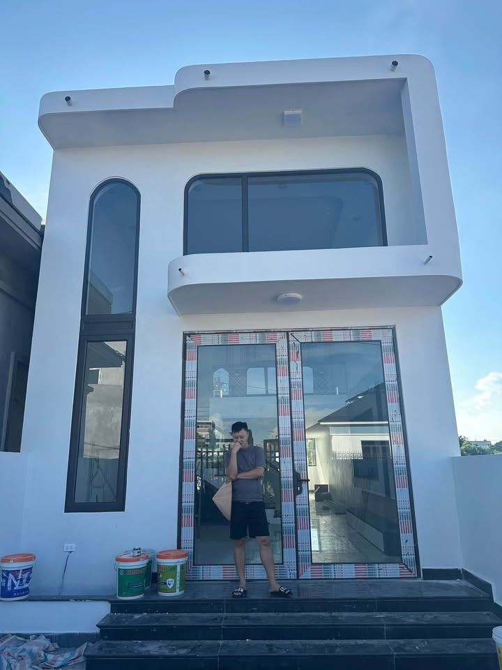 Ngôi nhà gác lửng xinh xắn tại Hải Yên, Móng Cái sẵn sàng đón chủ mới