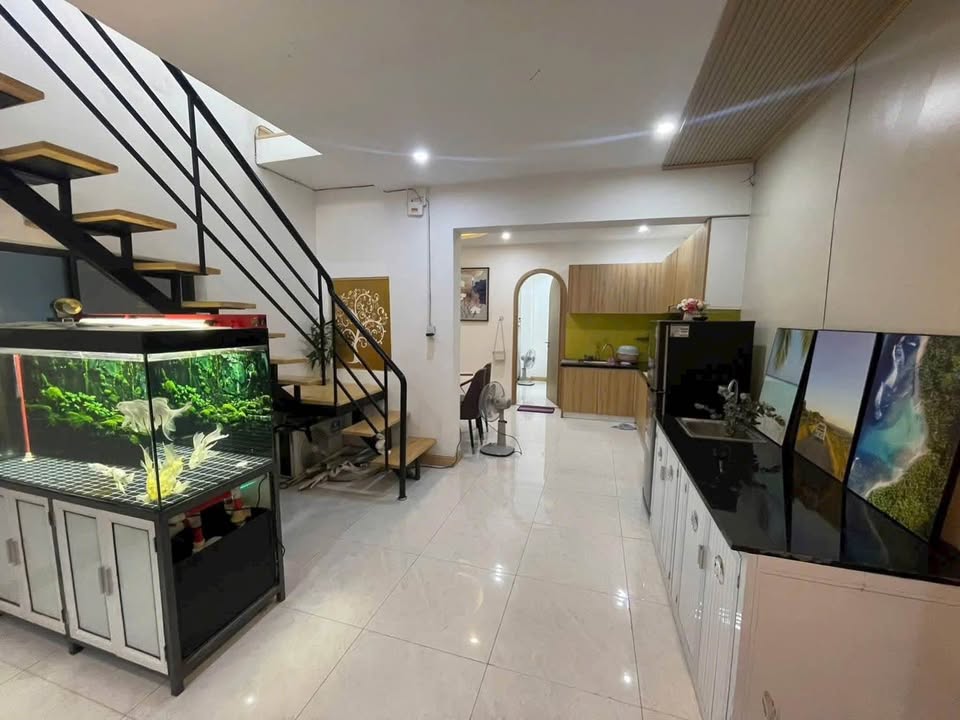 Bán nhà 2 tầng 72m2 2 mặt kiệt, sát Chợ Cồn, Hải Châu, Đà Nẵng