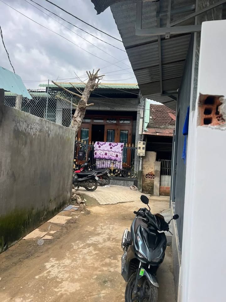 Mơ màng tìm đâu căn nhà xinh xắn, chỉ với 2 phòng ngủ trên diện tích 45m2, sổ đỏ trao tay