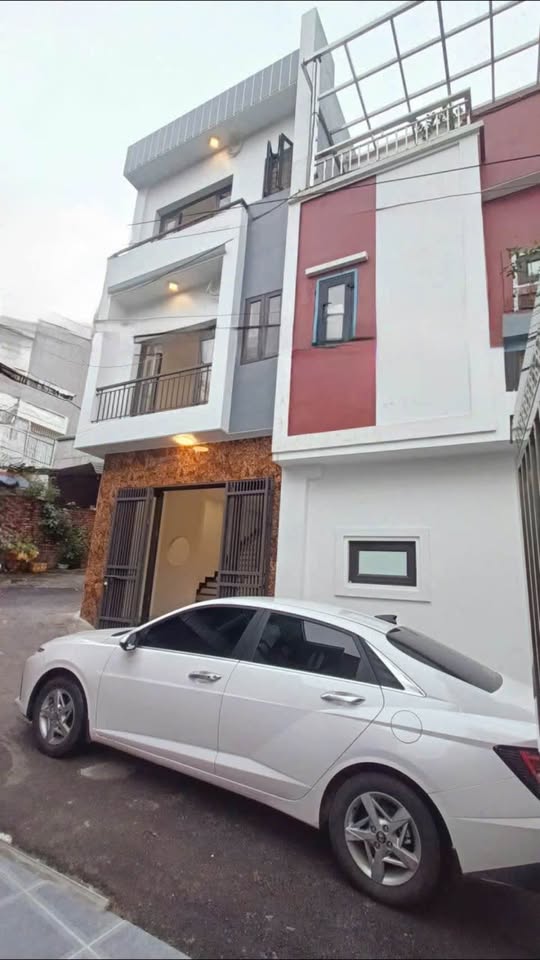 Nhà 3 tầng mới xây, 4 ngủ khép kín, ô tô đỗ cửa tại Khả Lễ, Bắc Ninh