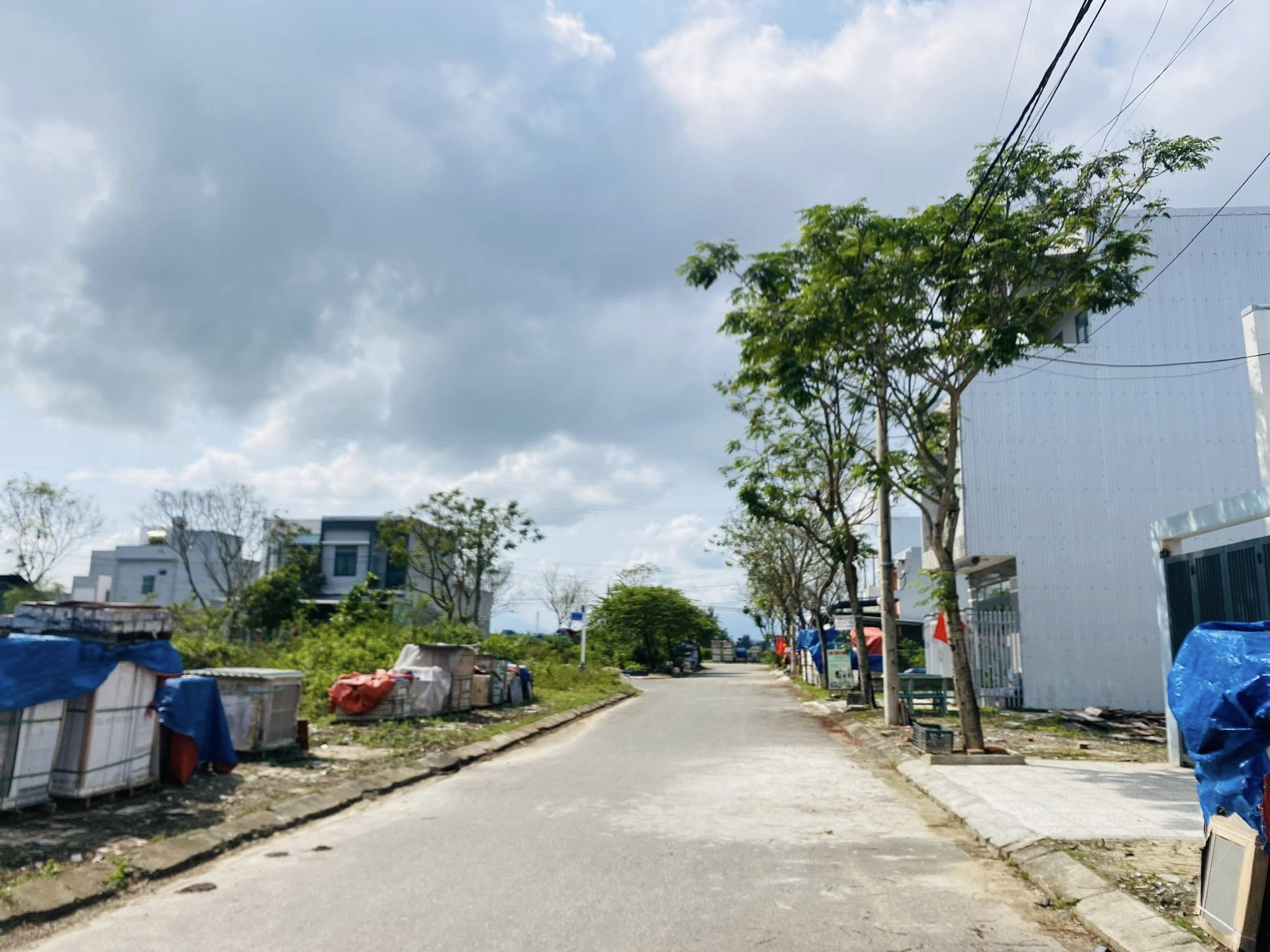 Đất đẹp 100m2 tại tái định cư Bá Tùng giai đoạn 3, view công viên thoáng mát