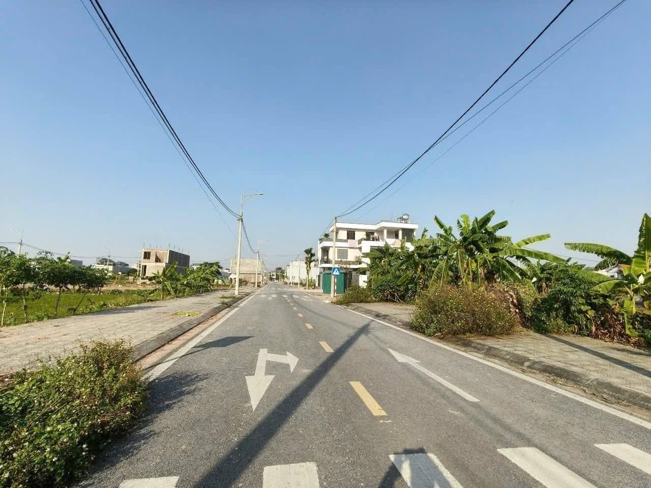 Siêu phẩm đất nền 85m2, mặt tiền 5m, tọa lạc tại khu đấu giá tổ 7 LHP, B2-17