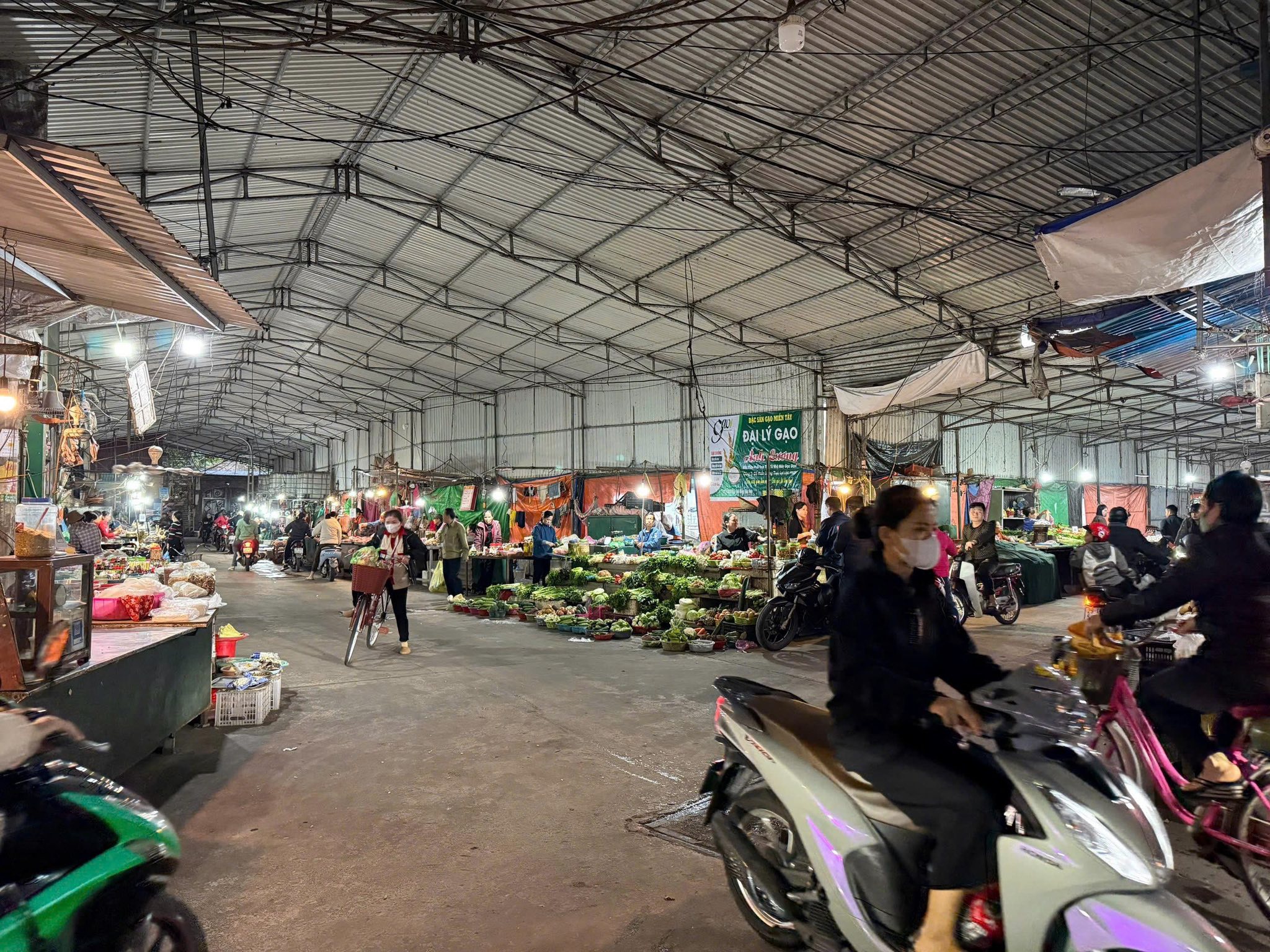 Bán đất mặt tiền 4.5m, 82m2 tại chợ Bất Lự, Tiên Du, Bắc Ninh