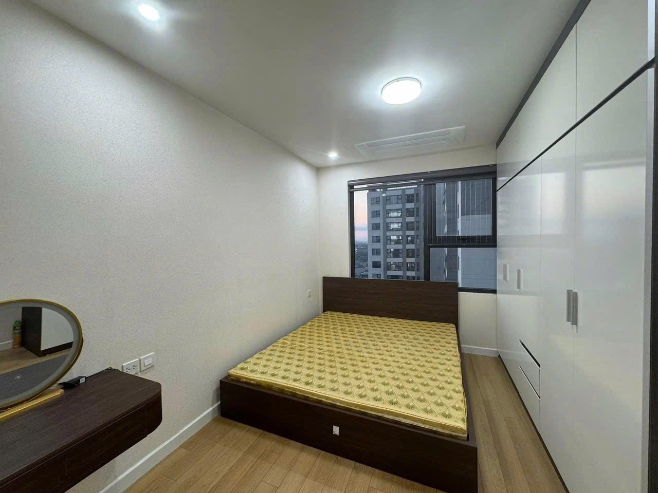 Căn hộ Lacasta 47m2, 1 phòng ngủ, đủ nội thất, giá yêu thương