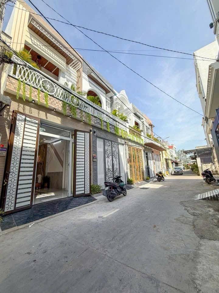 Cơ hội sở hữu nhà phố hiện đại, full nội thất cao cấp tại Cần Thơ với giá chỉ 4.58 tỷ