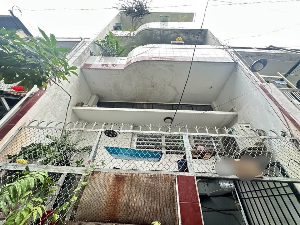 Siêu phẩm nhà 4 tầng ngay khu Lê Văn Sỹ, Quận 3, giá cực hời chỉ 6.9 tỷ