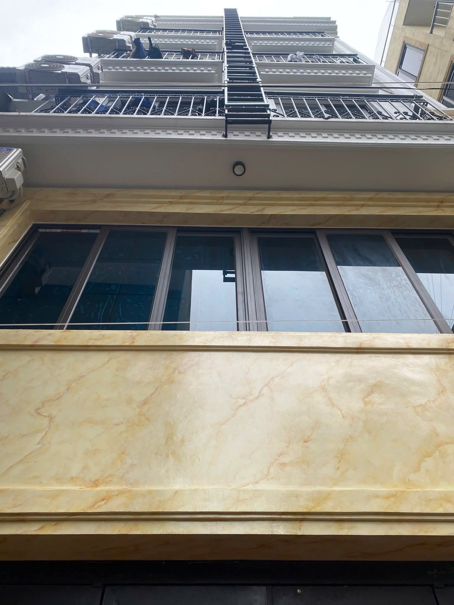 Bán chung cư mini Phú Diễn, dòng tiền 50 triệu/tháng, đầu tư siêu lợi nhuận