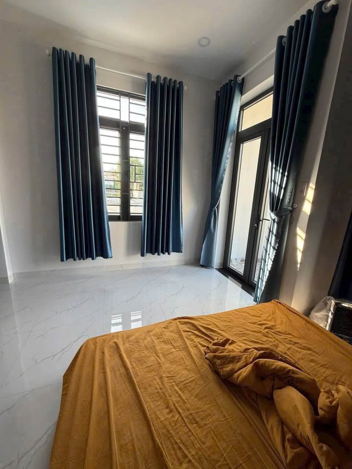 Bán mảnh đất 2 mặt tiền, đường rộng thênh thang, Vĩnh Hòa, Nha Trang