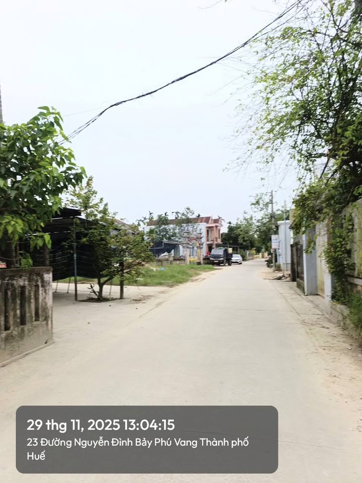 Nhỉnh 2 tỷ chốt ngay đất mặt tiền Nguyễn Đình Bảy, Huế, đường 3 xe công tránh