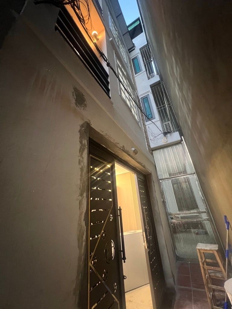 Ngọc Thụy Vip nhà 4 tầng full nội thất, ngõ thông, giá chỉ 6,9 tỷ