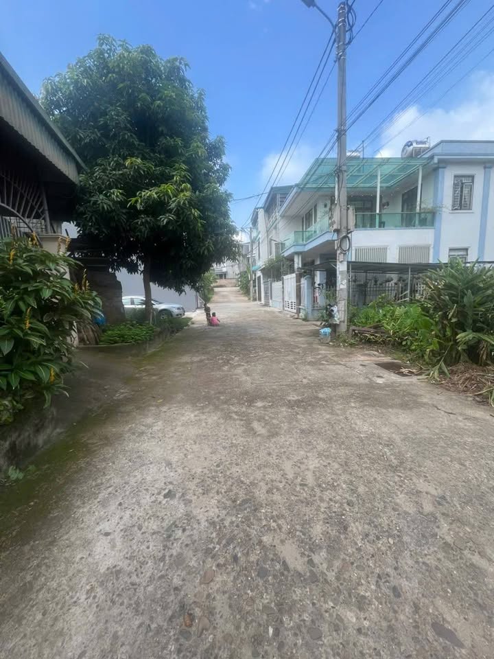 Đất Vàng Đồi Măng, Việt Trì 90m², mặt tiền 5m, đường 3 ô tô tránh