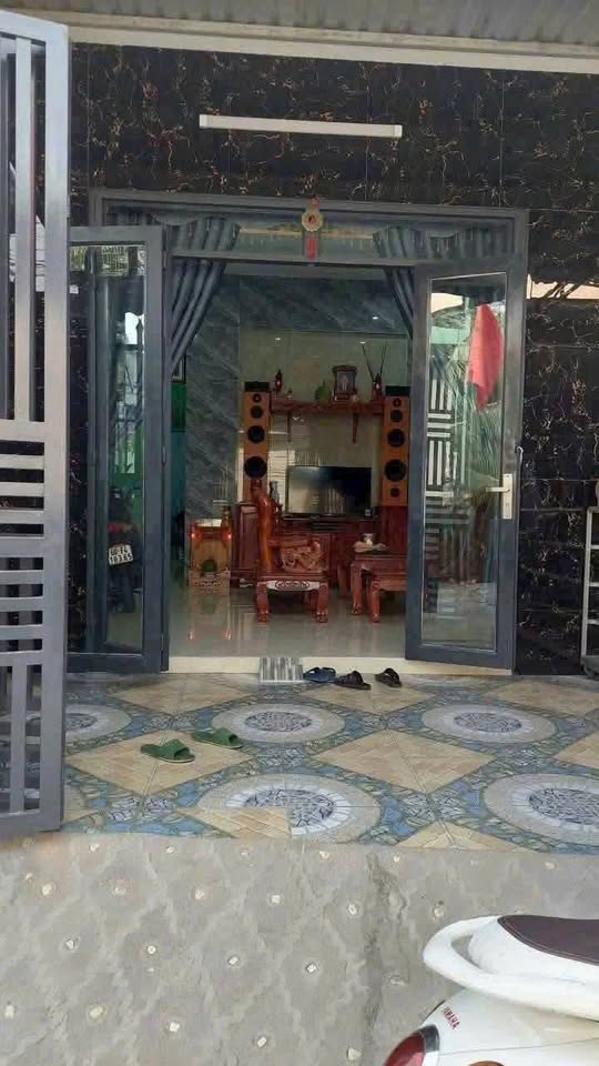 Bán nhà Cấp 4 đẹp, 4.5x21m, 2 phòng ngủ, đường 4m xe hơi tại khu phố 2A Long Bình, Chợ Điều, Đồng Nai