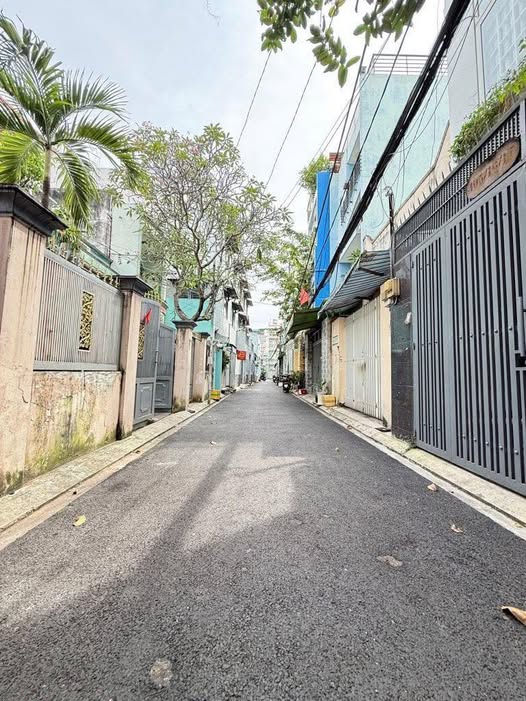 Bán nhà nát hẻm xe tải thông, gần nhà thờ Hầm Tân Phước - Cơ hội đầu tư hấp dẫn