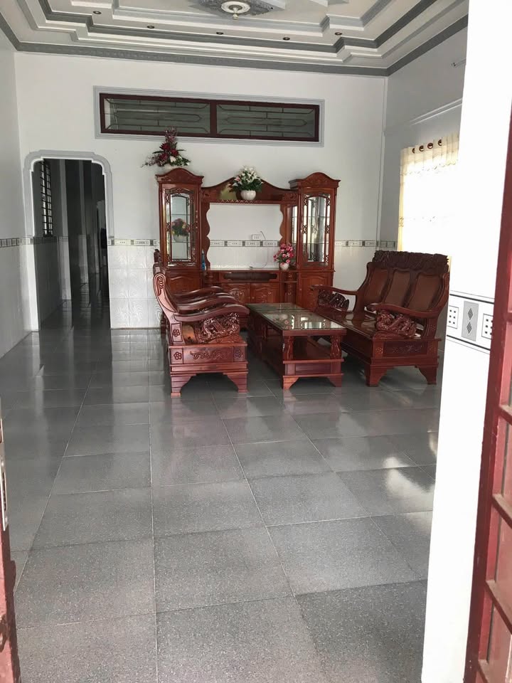 Bán nhanh dãy trọ 2200m2 mặt tiền QL 61, Vị Thủy, Cần Thơ - Thu nhập ổn định