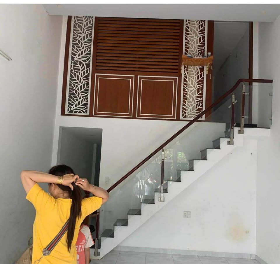 Nhà mặt tiền đường B3, vị trí siêu đẹp, cách đường Phạm Ngũ Lão chỉ 50m