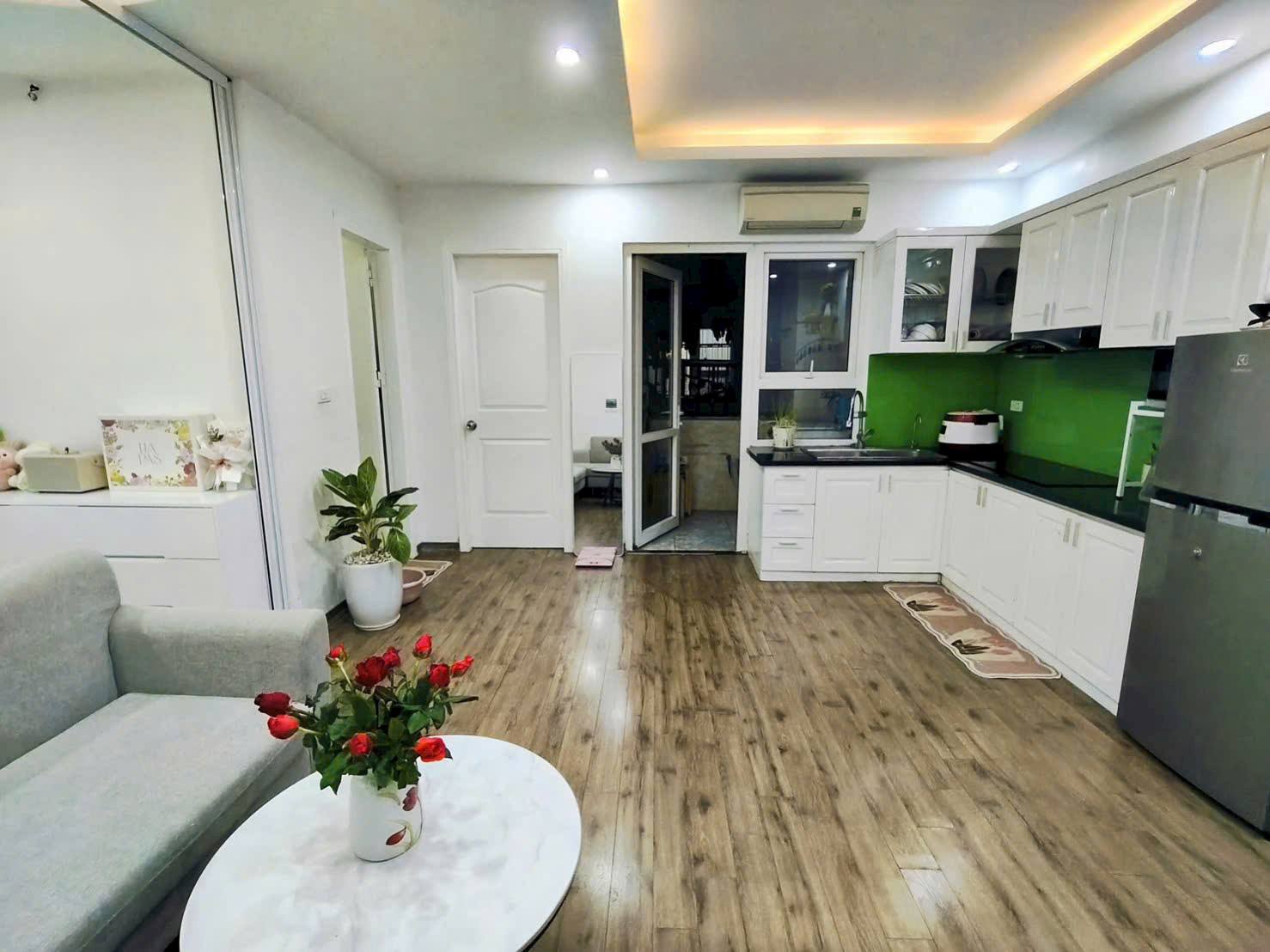 Căn hộ 2 phòng ngủ Linh Đàm, đủ nội thất, sẵn sàng đón chủ mới