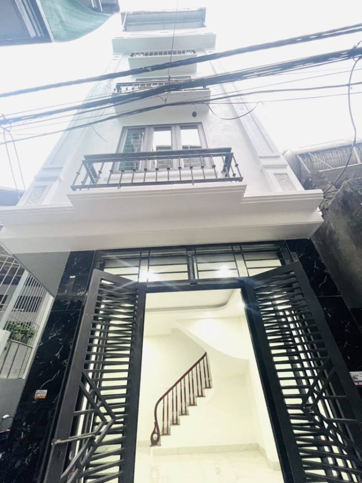 Bán nhà 45m² x 5 tầng, 8 phòng khép kín, Hà Trì, Hà Đông, hiện đang có dòng tiền cho thuê 22.4 triệu/tháng