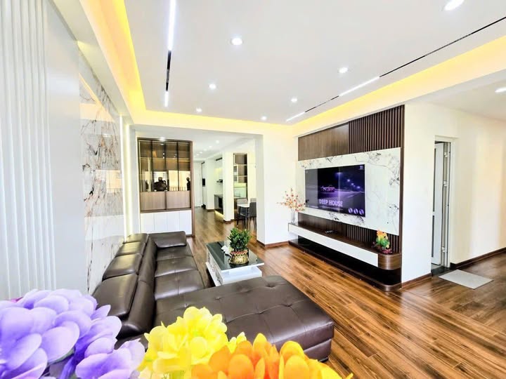 Căn hộ Đống Đa lô góc 3 ngủ, ban công Đông Nam, vào ở ngay