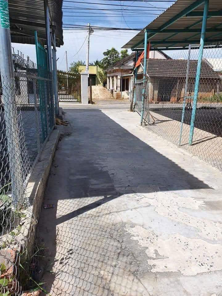 Nhà 166m2 mặt tiền 8m gần biển Phan Thiết, chỉ 1,1 tỷ