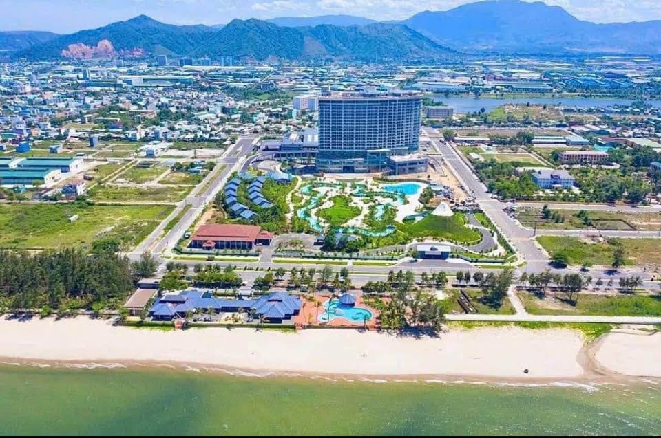 Đất vàng Xuân Thiều 97m2 ngang 6m, sát Mikazuki, hướng Đông Bắc, giá hời