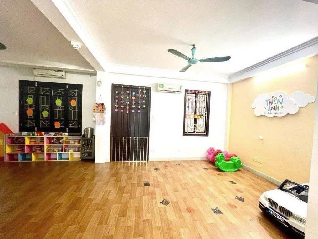 Bán nhà phố Láng, Đống Đa, Hà Nội, ô tô tránh, kinh doanh đỉnh, 22 tỷ