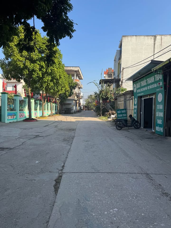 Bán đất Phúc Thọ, 331m2 thổ cư, ngõ thông, gần tiện ích