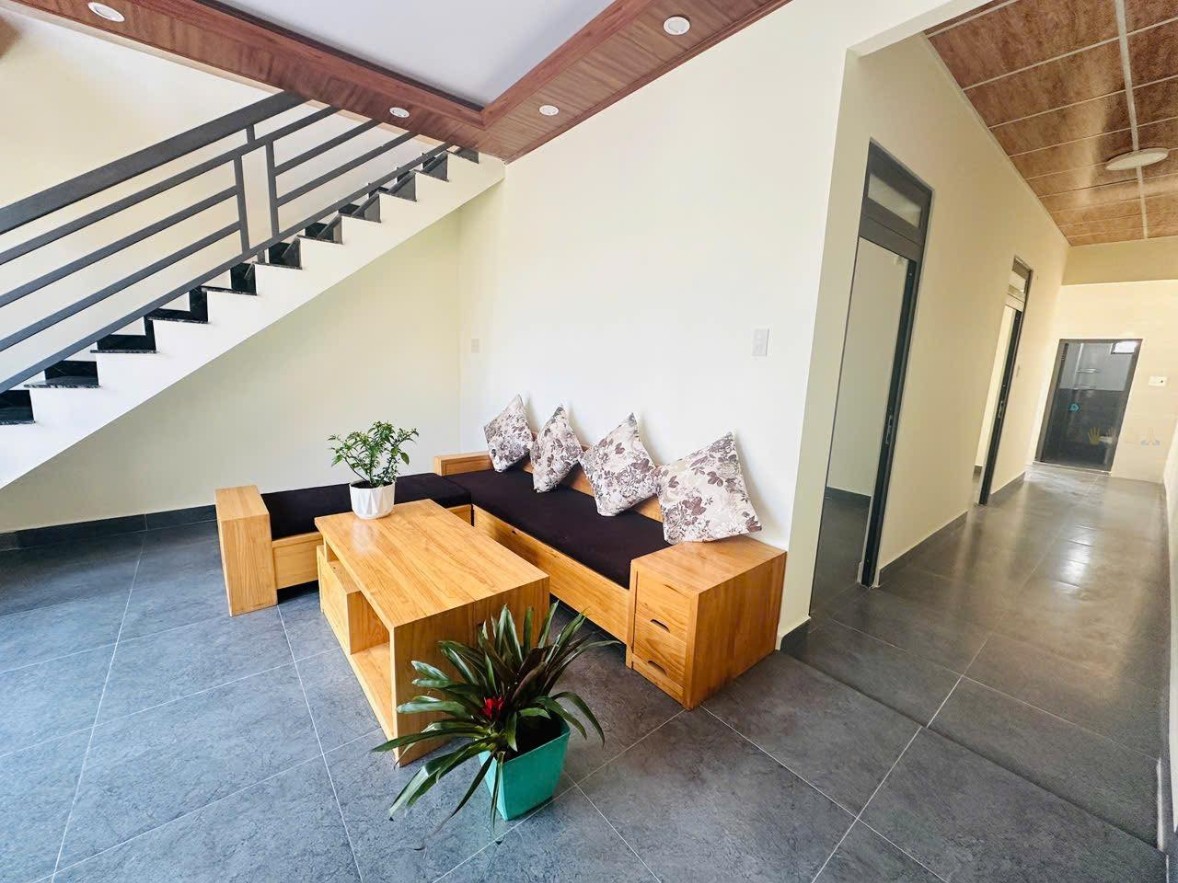 Nhà 2 mặt tiền Xô Viết Nghệ Tĩnh, Đà Lạt 75m2, 4 phòng ngủ, giá 2,8 tỷ