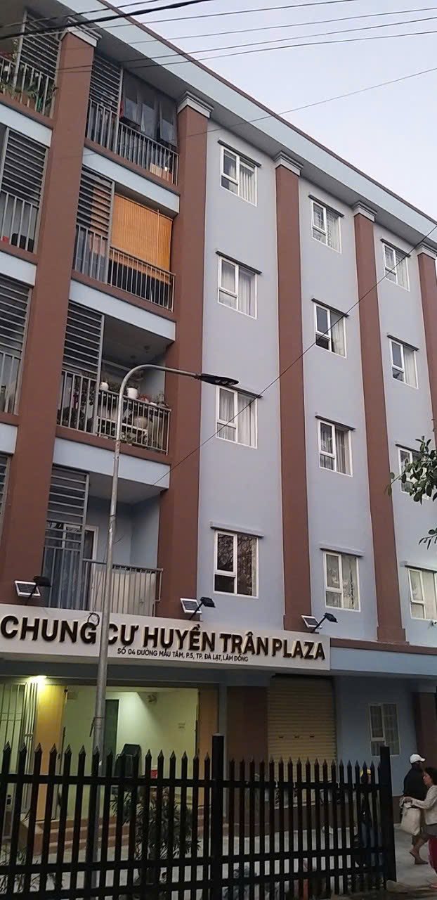 Căn hộ chung cư Huyền Trân Công Chúa, Phường 5, sổ hồng sẵn sàng, giá 2.2 tỷ