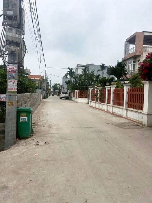 Siêu phẩm nhà đất tọa lạc ngay trên trục chính kinh doanh sầm uất tại Hồng Vân, Thường Tín, Hà Nội