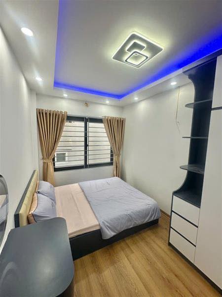 Bán nhà Định Công, Thanh Xuân, 35m2 x 4 tầng, nhỉnh 5 tỷ