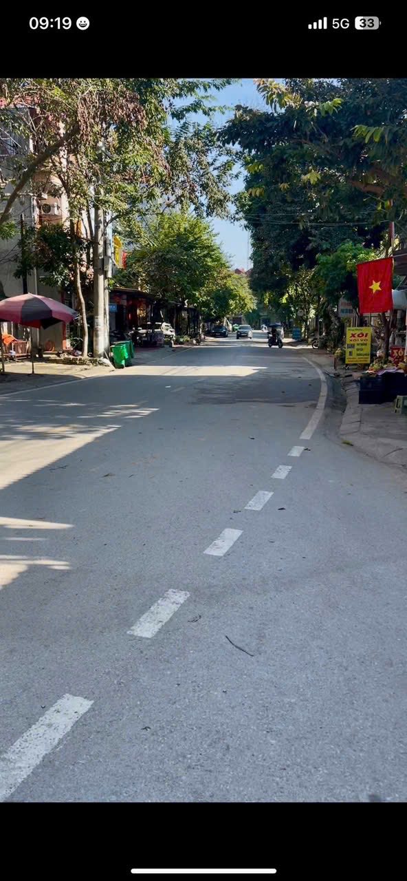 Bán nhà 3 tầng đẹp lung linh trung tâm Lạng Sơn, sổ đỏ vuông vắn