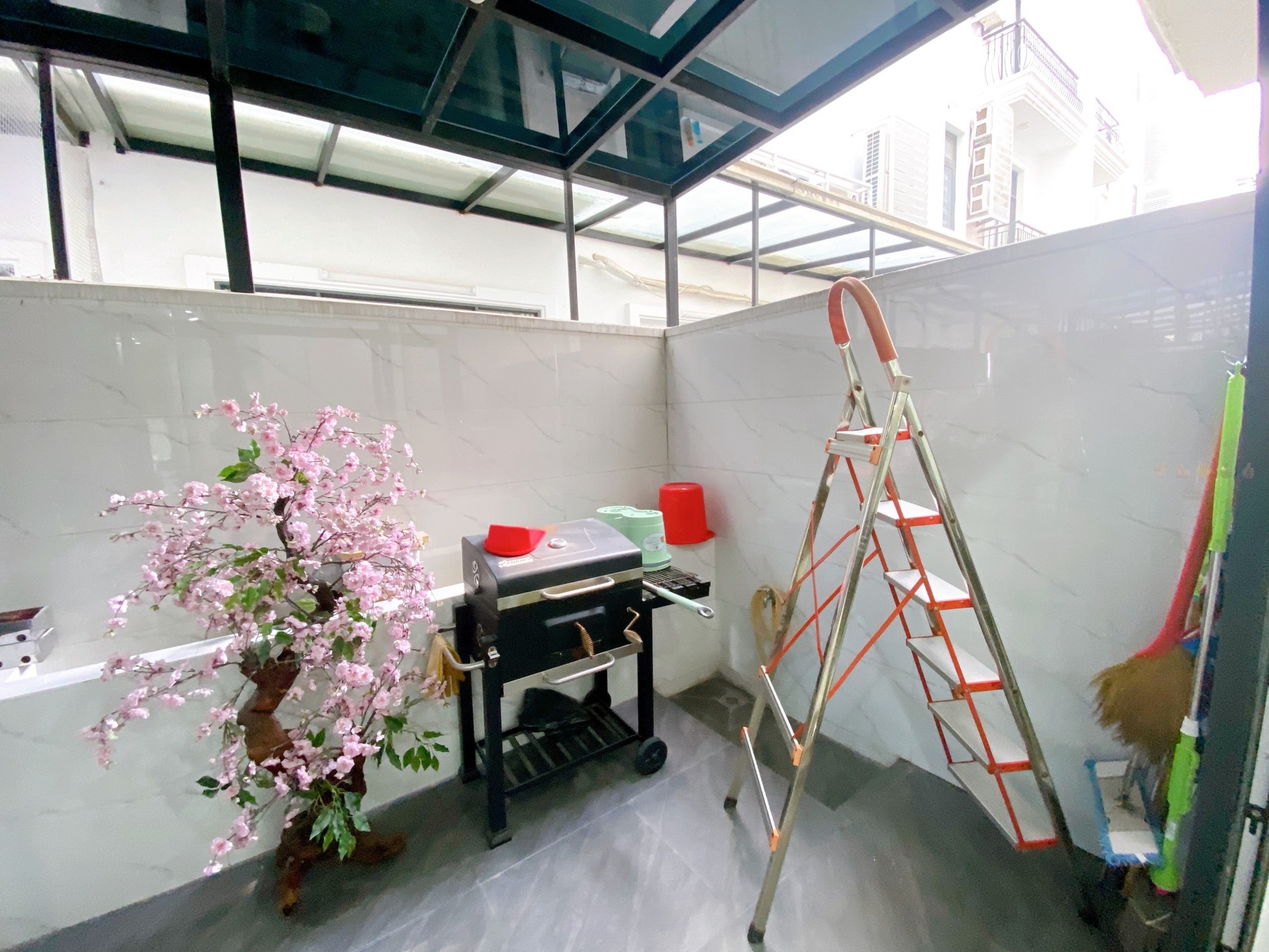 Cho thuê nhà nguyên căn 5 phòng ngủ tại khu Hải Âu, Vinhomes Marina, Hải Phòng