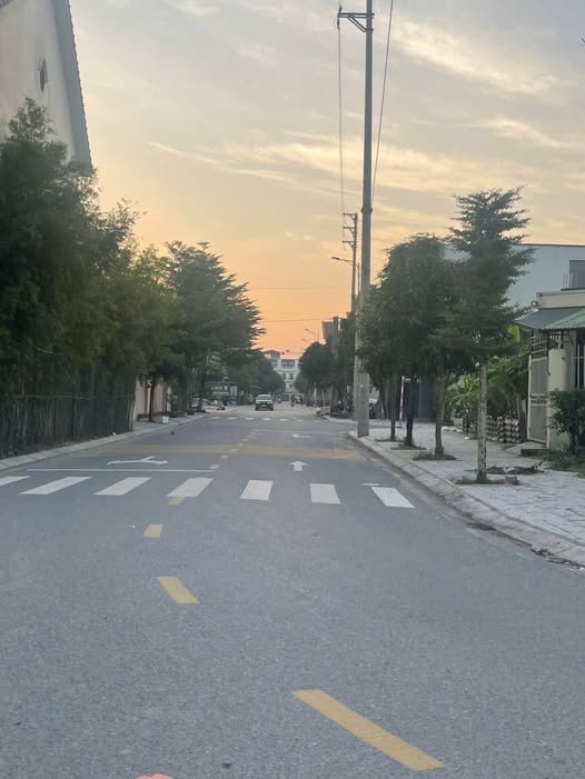 Đất vàng Phủ Lý, 2 lô siêu vip, 146m2, sổ đỏ sang tên, giá hời