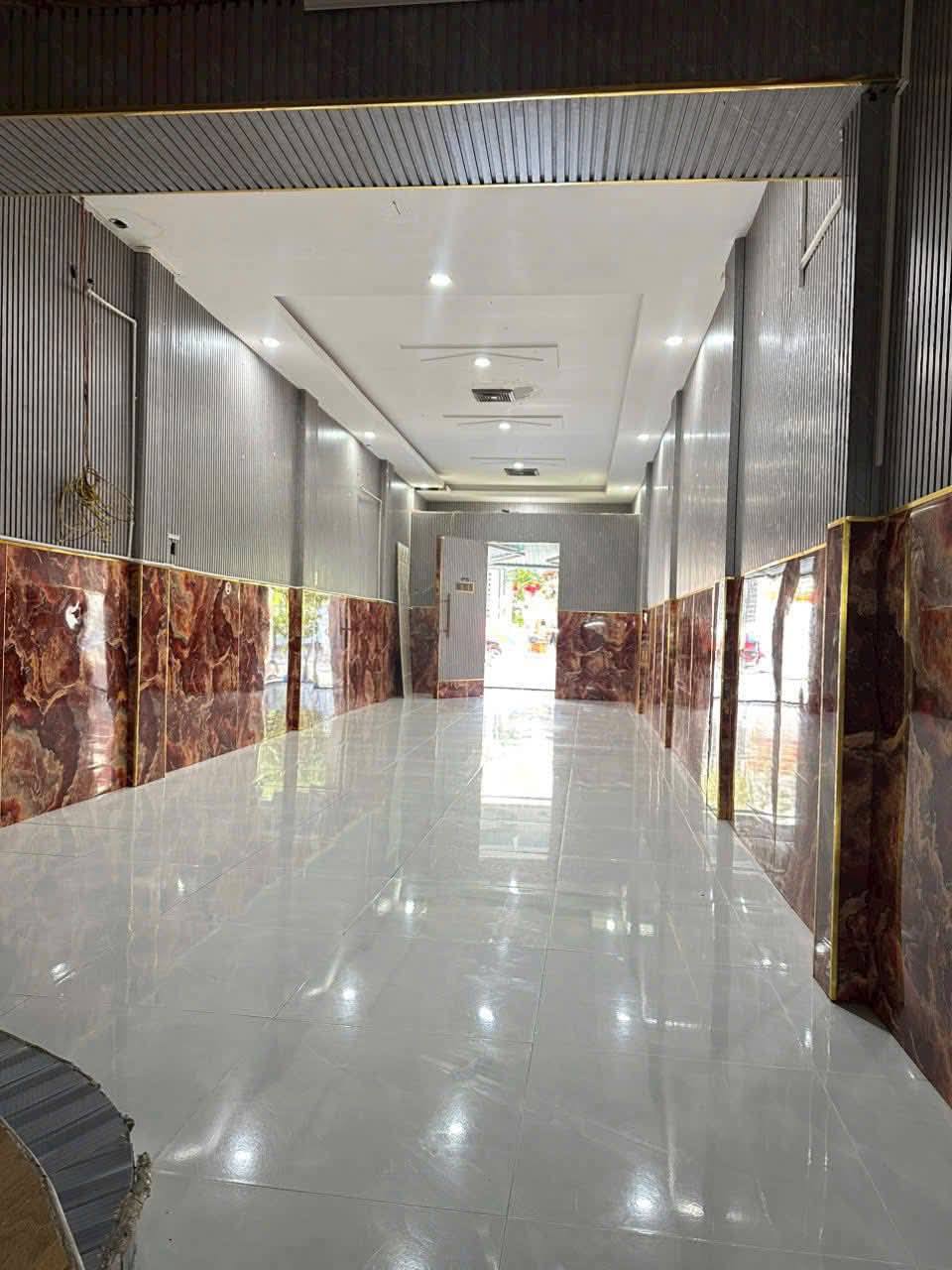 Nhà mặt tiền đường Bình Giã, Phường 8, Vũng Tàu, diện tích thực tế trên 100m2, phù hợp kinh doanh