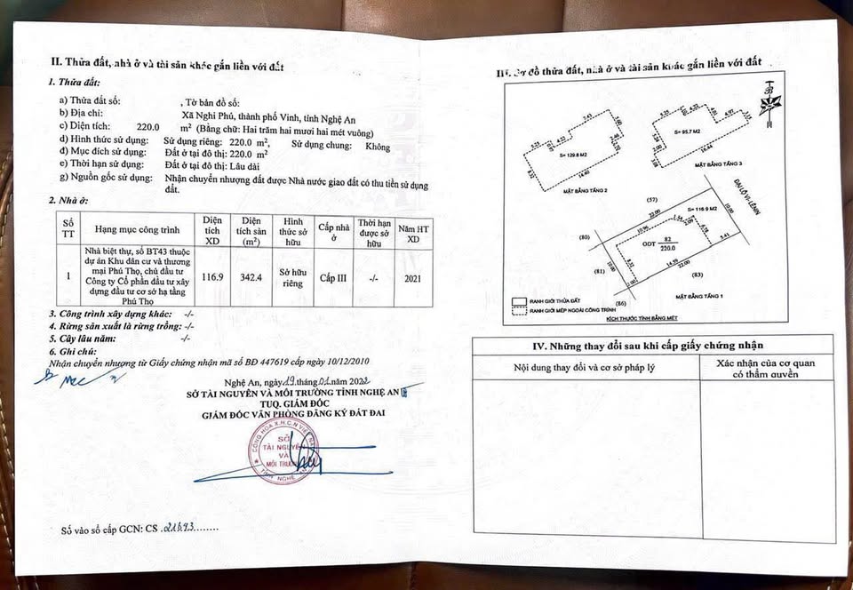 Bán biệt thự 3 tầng tọa lạc tại mặt đường V.Lê Nin, thành phố Vinh