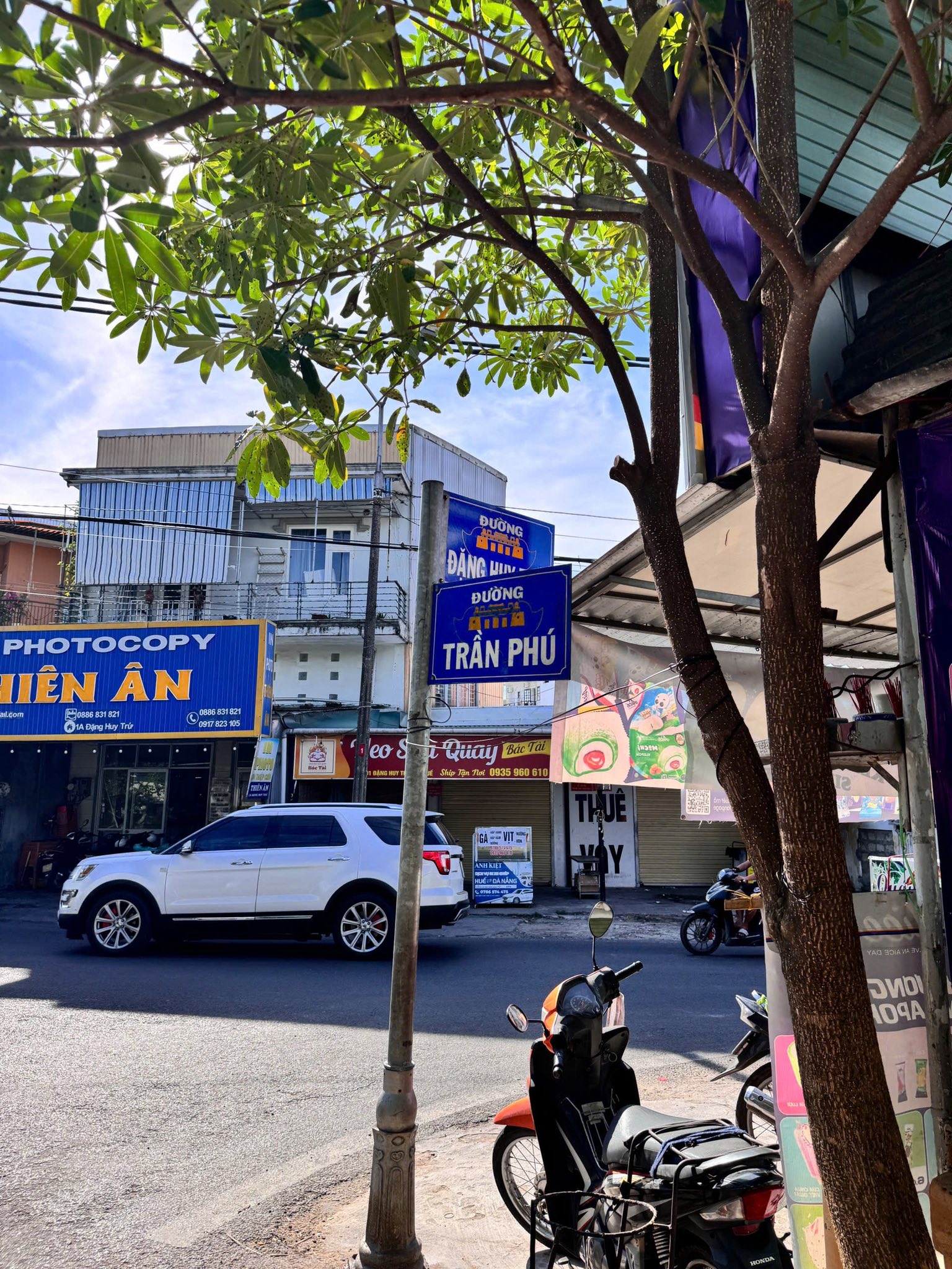 Kính chào quý vị, mảnh đất vàng tọa lạc tại số 253 Trần Phú, thành phố Huế