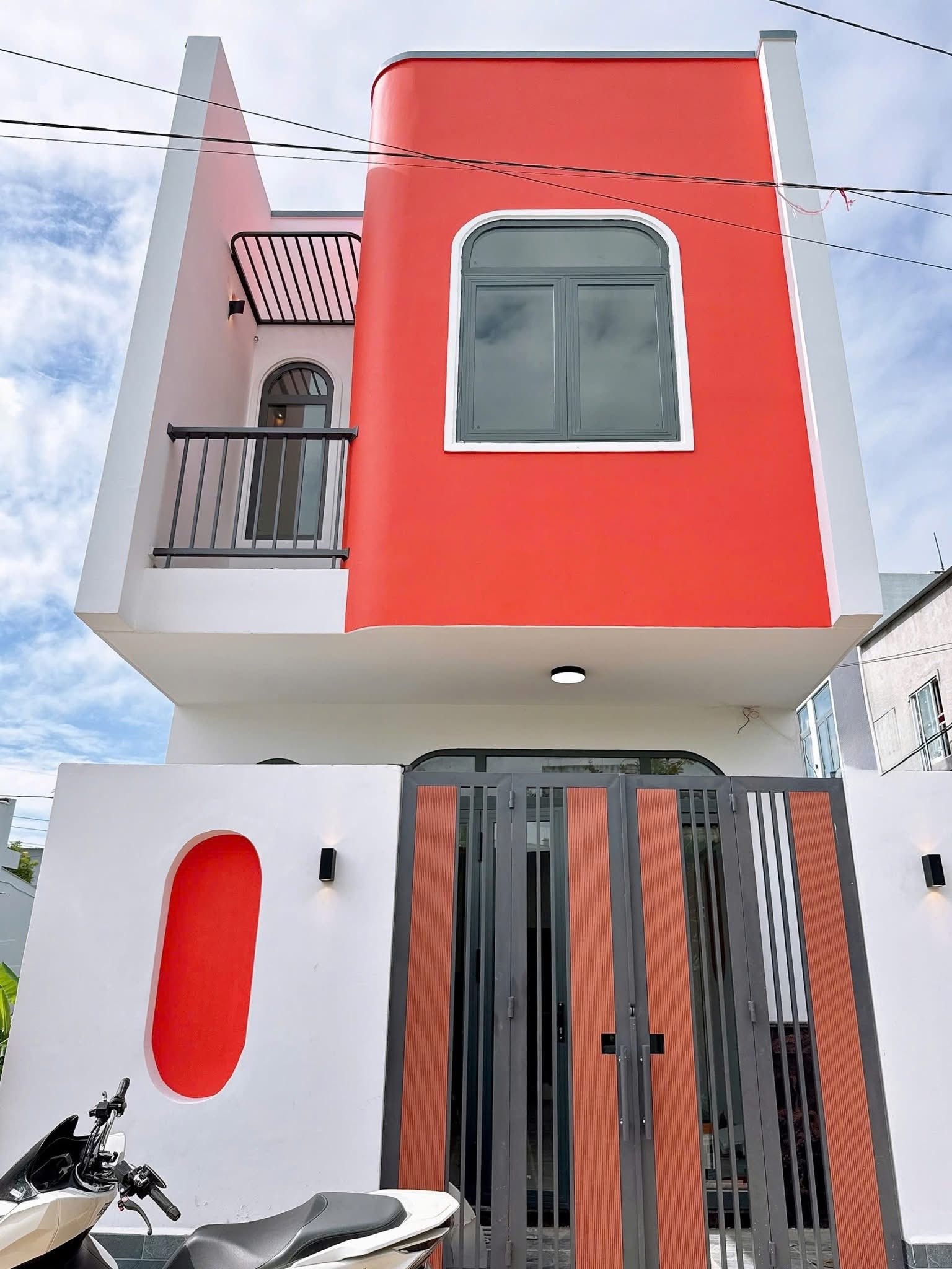 Nhà góc 2 mặt tiền xây mới An Bình, Cần Thơ, sẵn sàng đón bạn về nhà