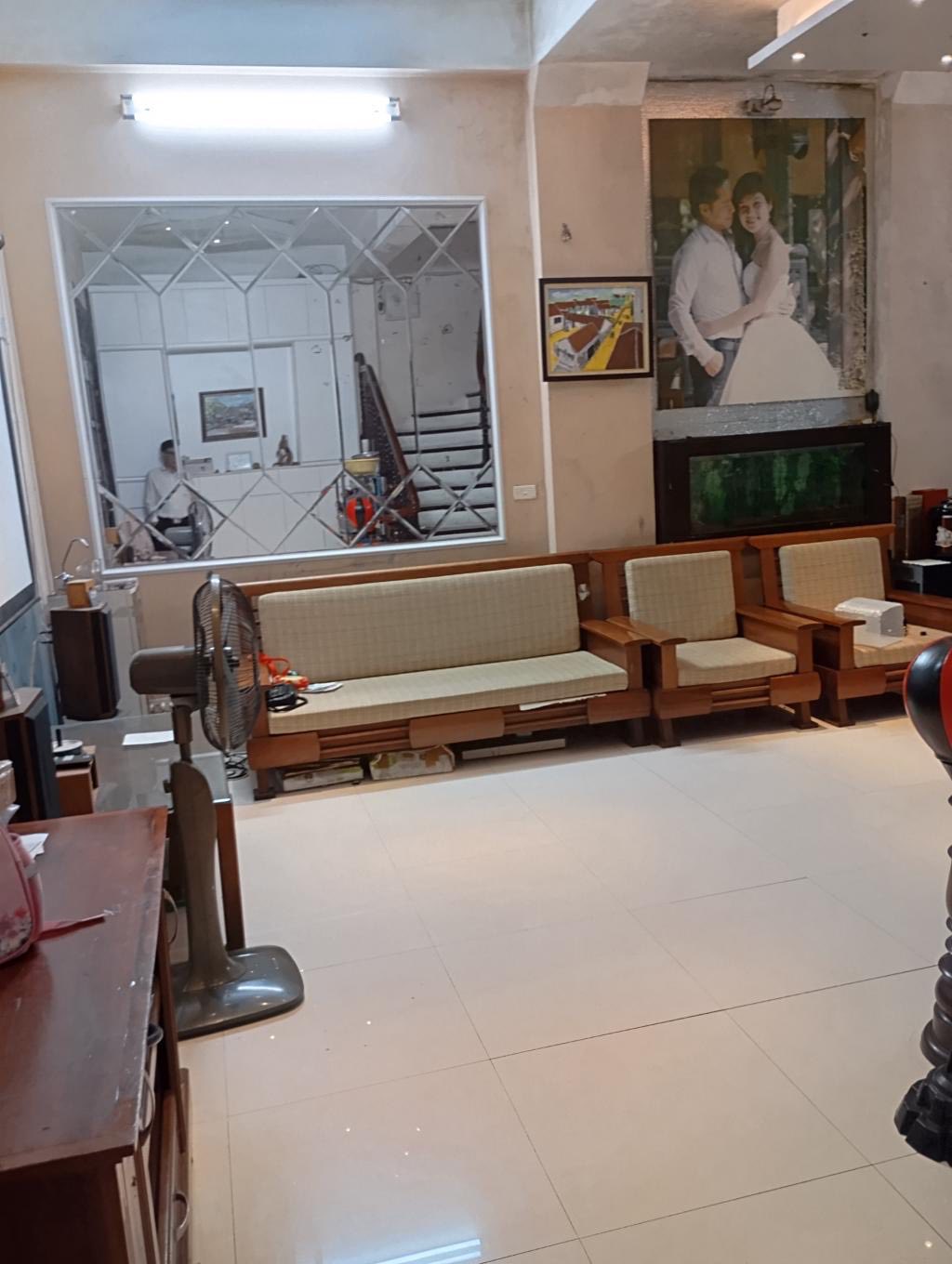 Nhà 54m2 Hoàng Quốc Việt 6 ngủ, 2 thoáng, giá 11 tỷ - Cầu Giấy