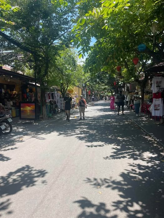 Siêu phẩm mặt tiền đường Nguyễn Thị Minh Khai, Hội An, ngay phố cổ sầm uất