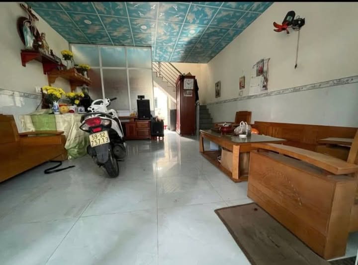 Bán nhà 1 trệt 1 lầu tại hẻm 225 Lưu Chí Hiếu, giá chỉ 999 triệu