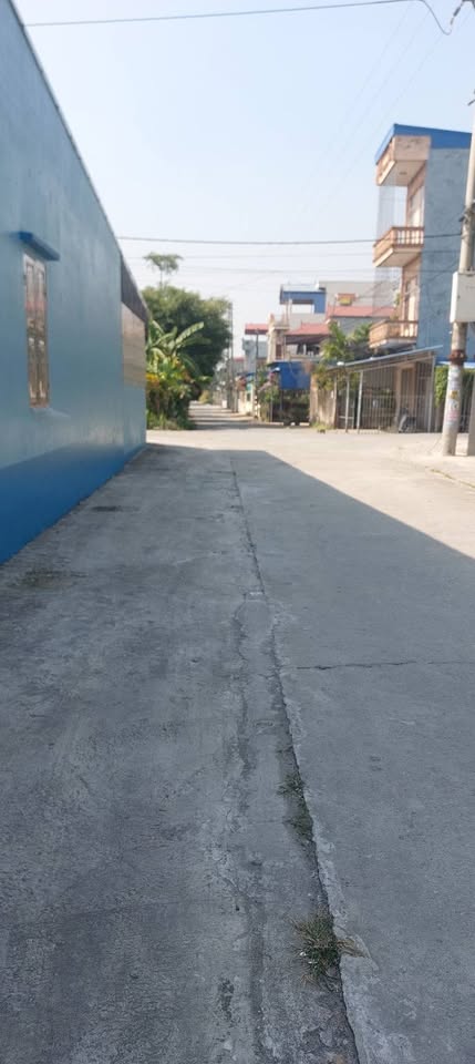 Bán đất Hồng Quang, Nam Định, 315m², mặt tiền rộng, đường ô tô, 2 sổ riêng